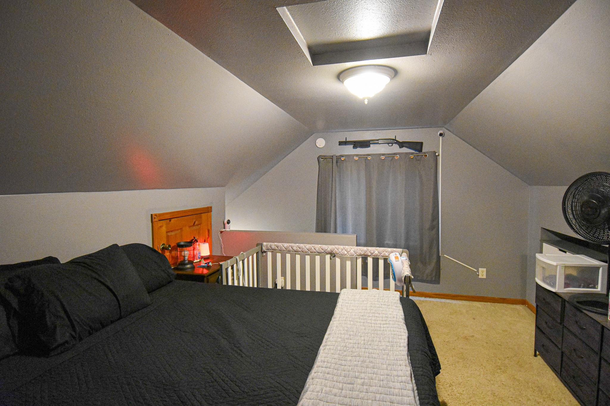 321 State Avenue N Property Photo 20