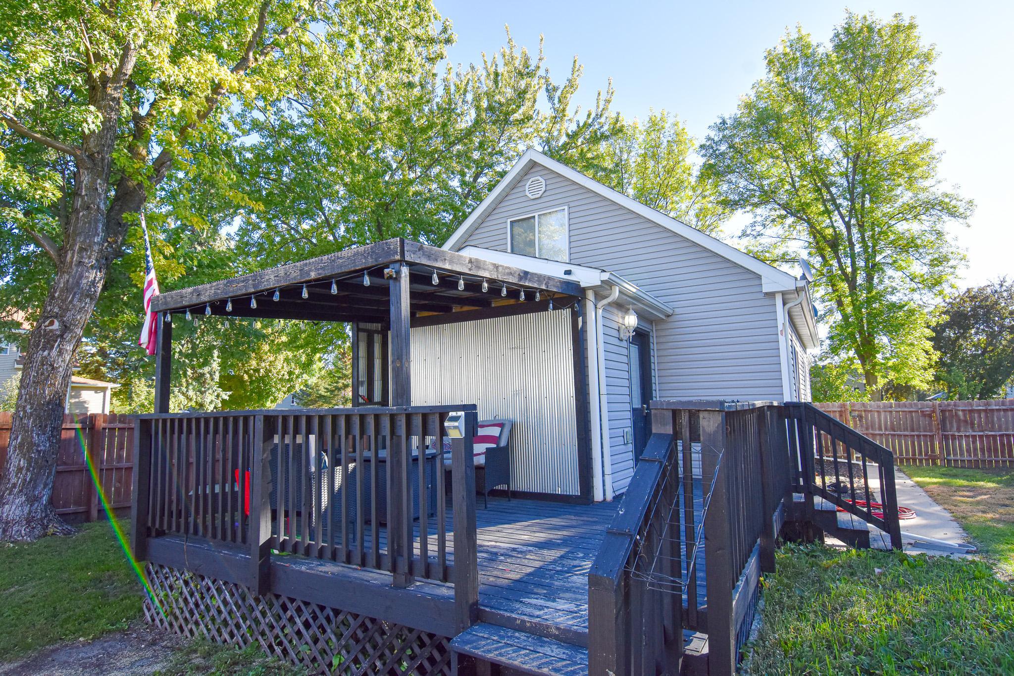 321 State Avenue N Property Photo 26