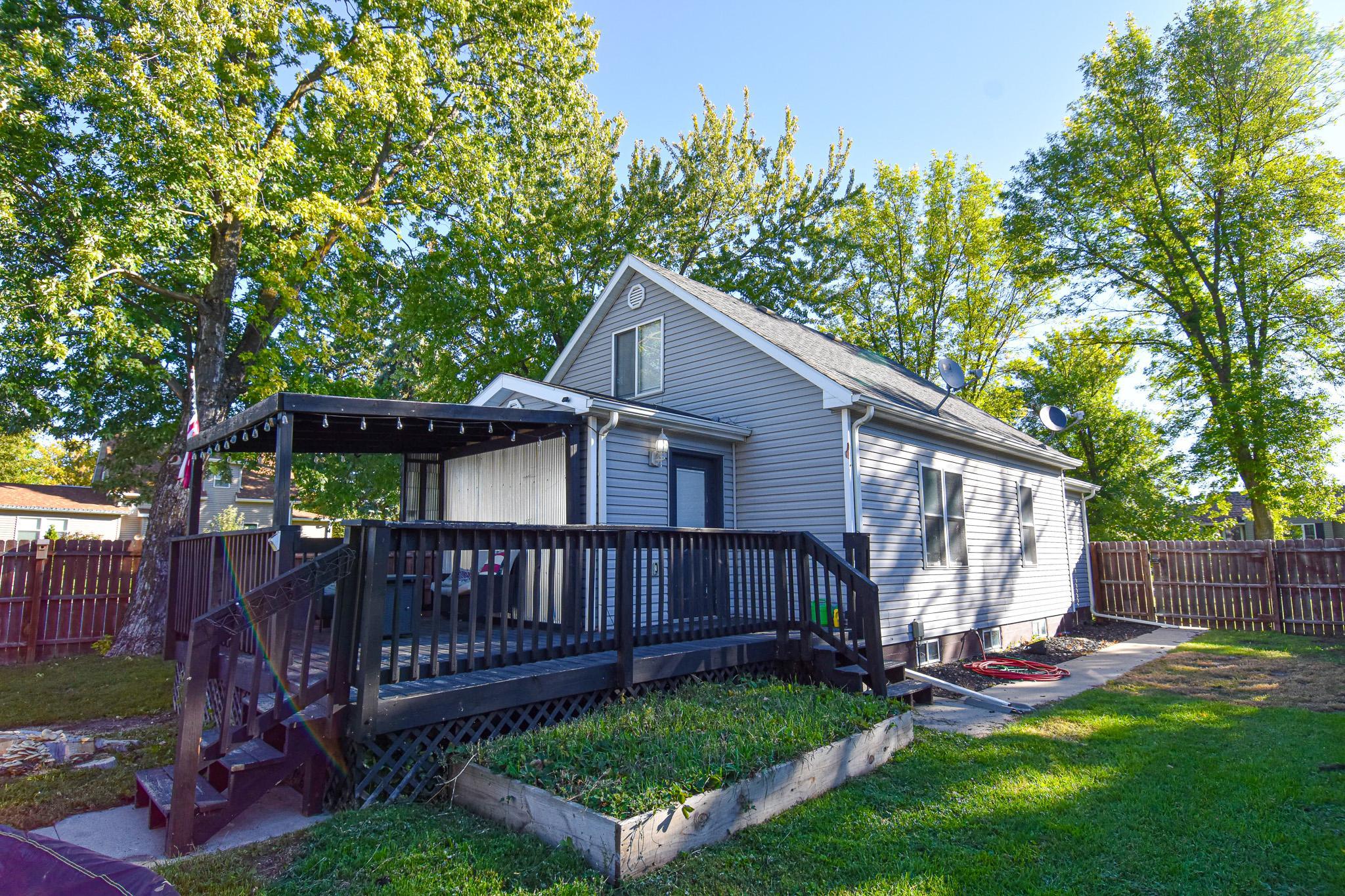 321 State Avenue N Property Photo 28