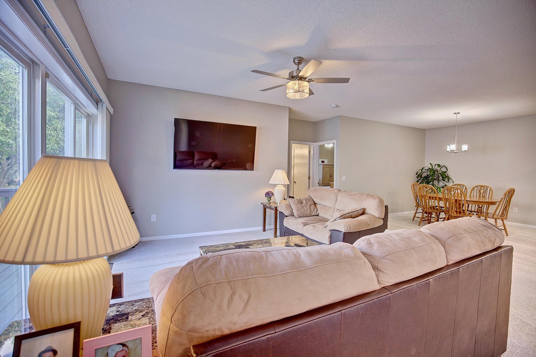 12789 Ulysses Circle Ne Property Photo 5