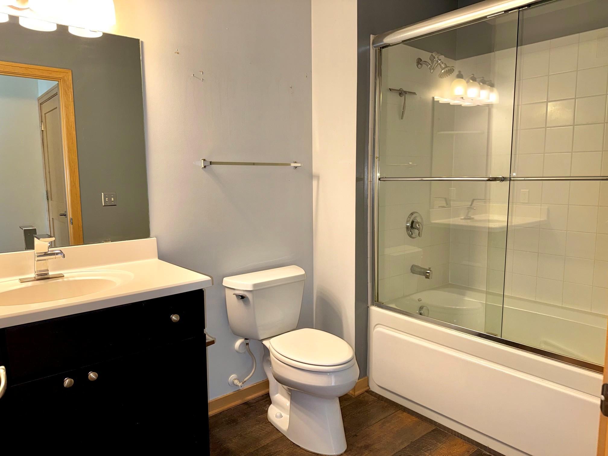 284 Spring Street 311 Property Photo 28