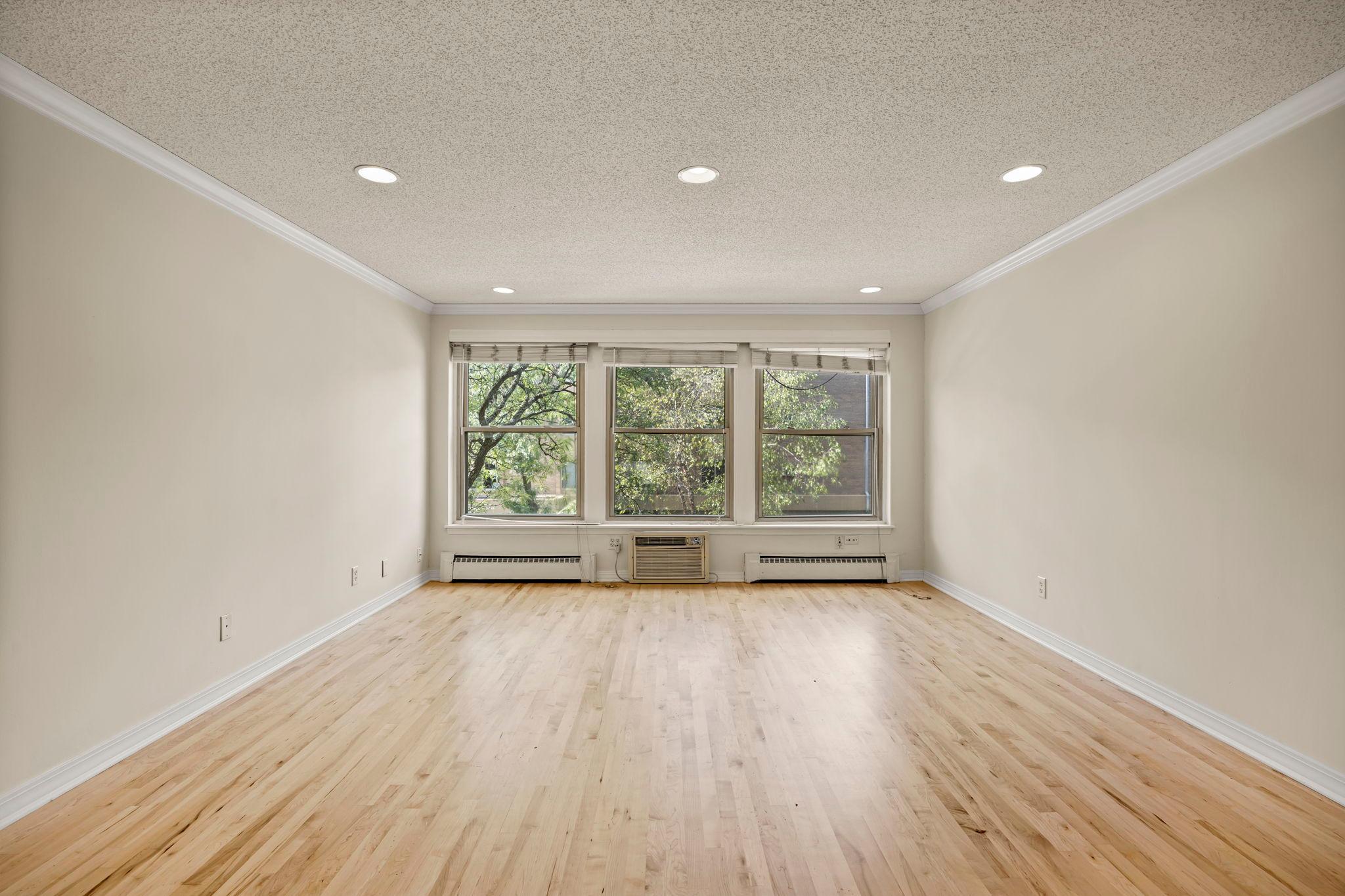 821 Douglas Avenue 204 Property Photo 7