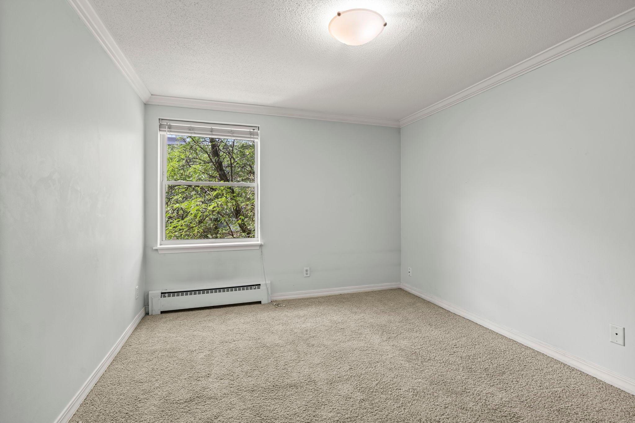 821 Douglas Avenue 204 Property Photo 15