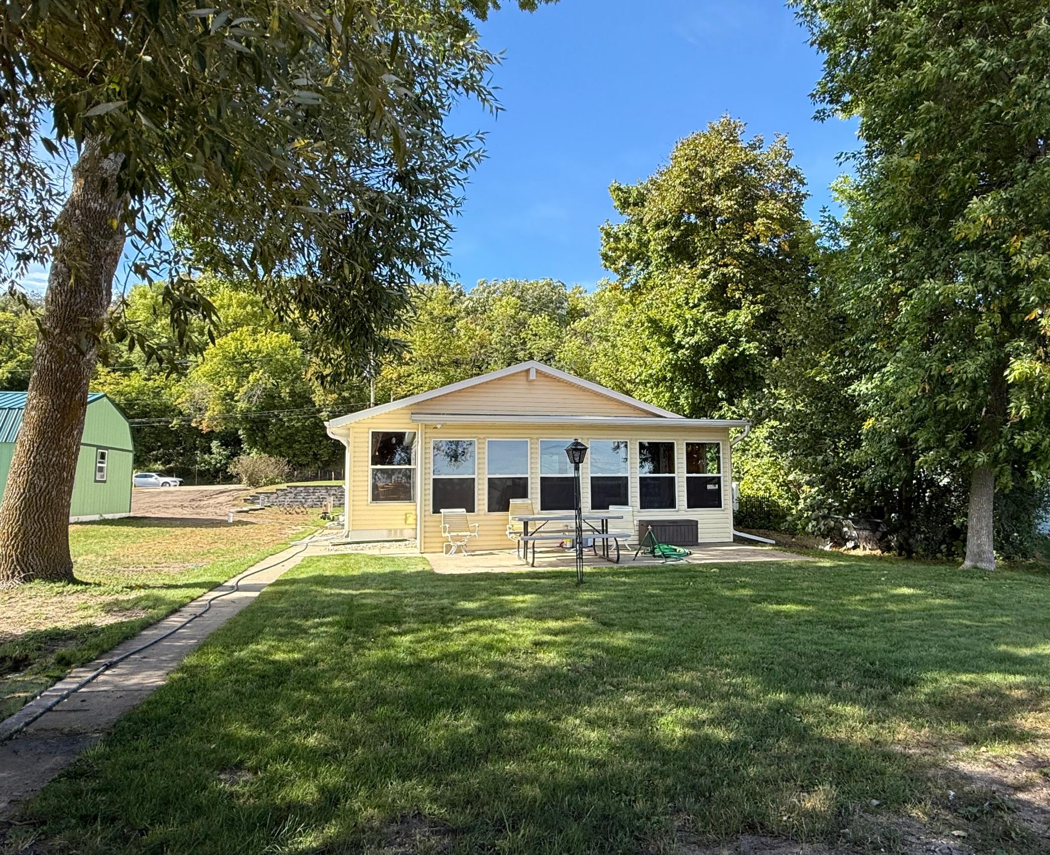 12157 Fern Beach Drive Property Photo 1