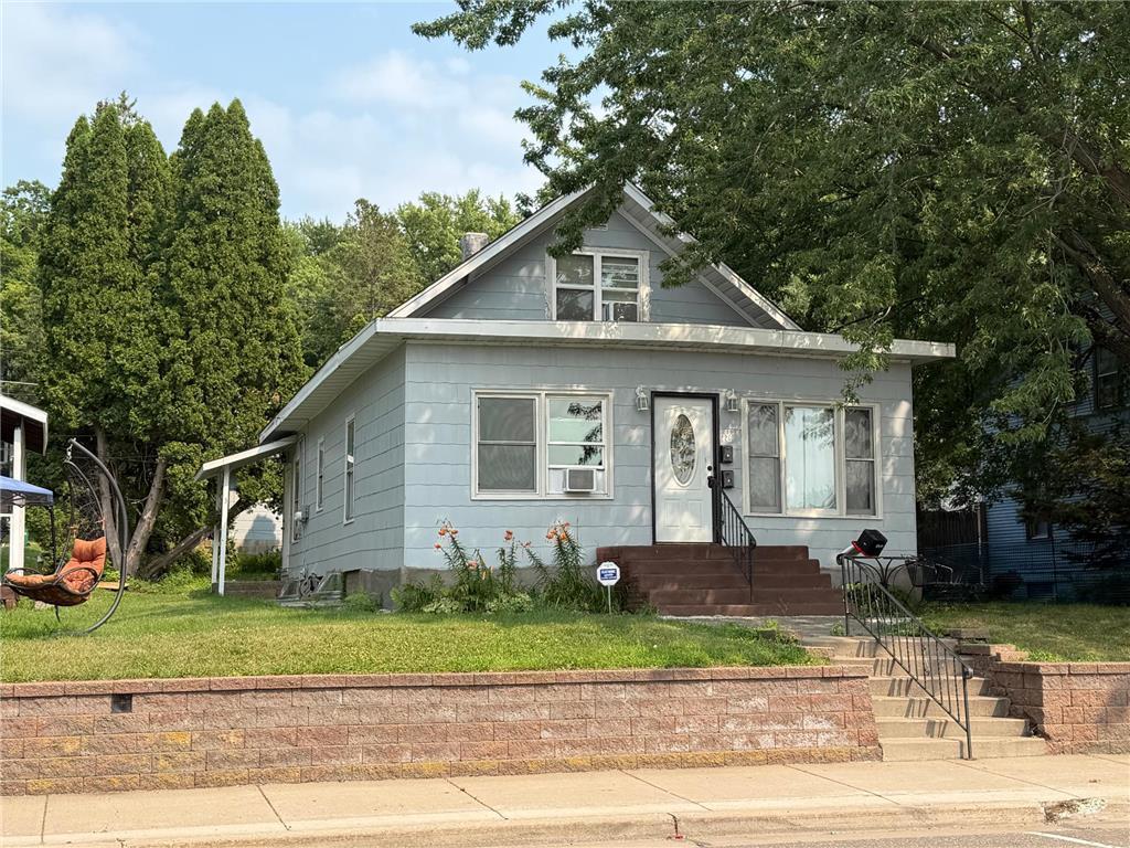 220 N Washington St Property Photo 1