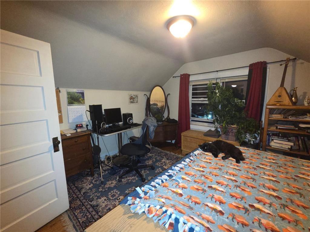 220 N Washington St Property Photo 5