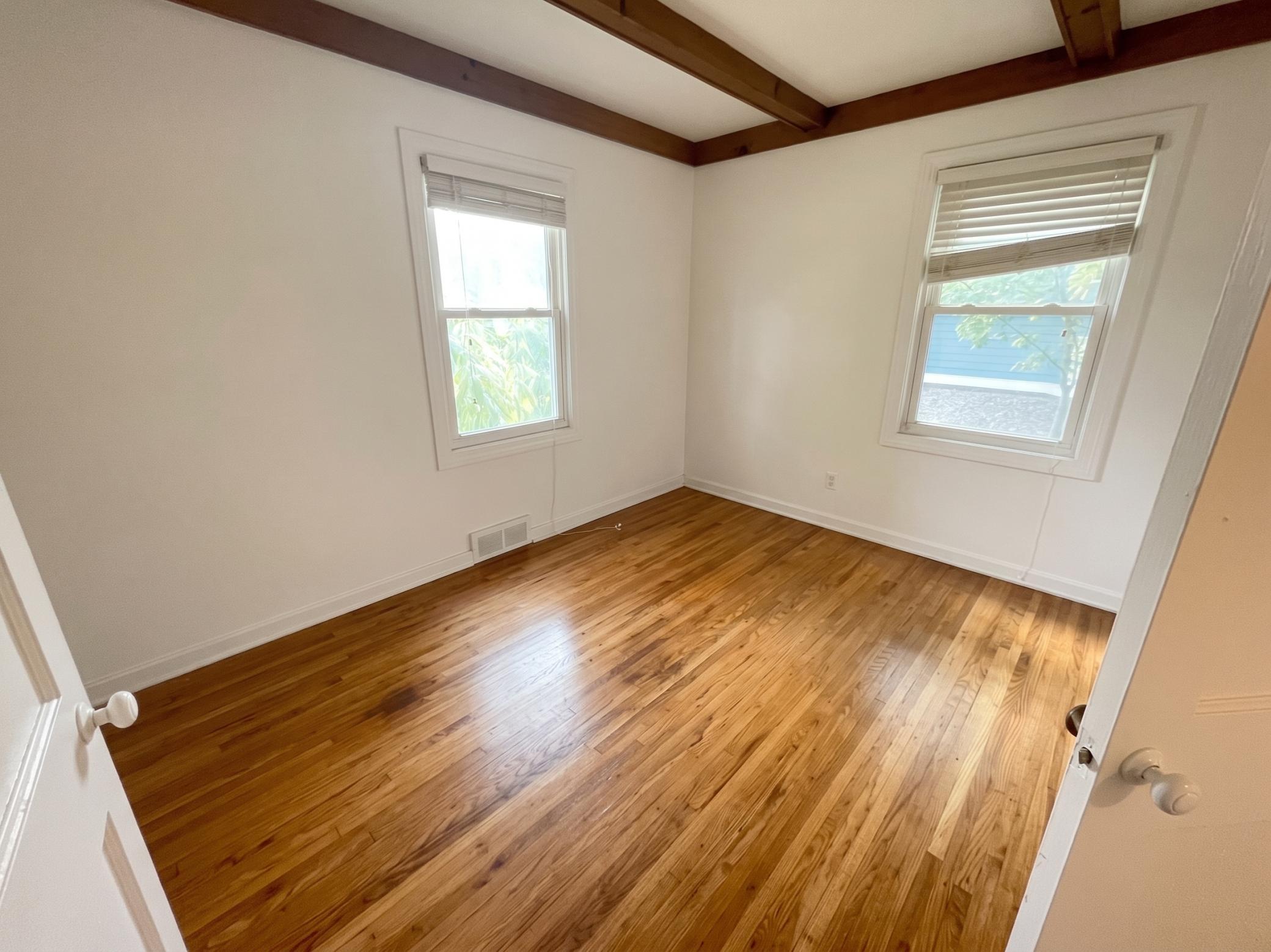 5749 Sunset Road Property Photo 6