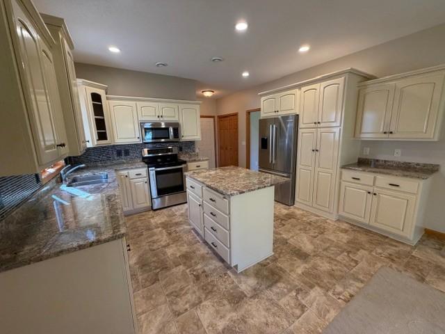 4235 4th Street S Property Photo 23
