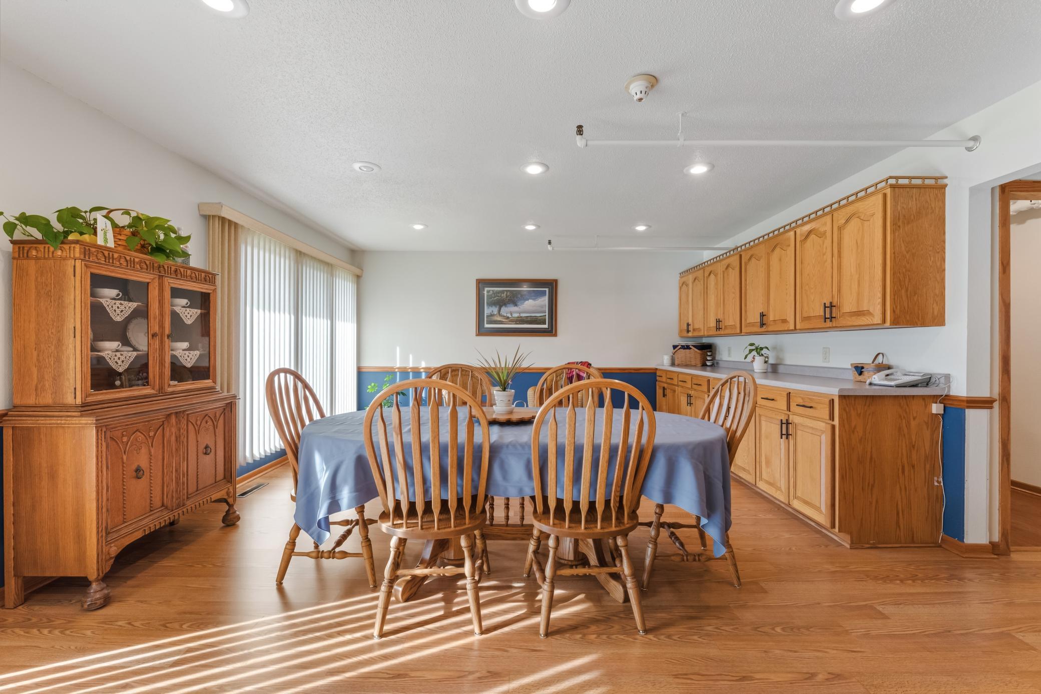 109 S Winnebago Street Property Photo 7