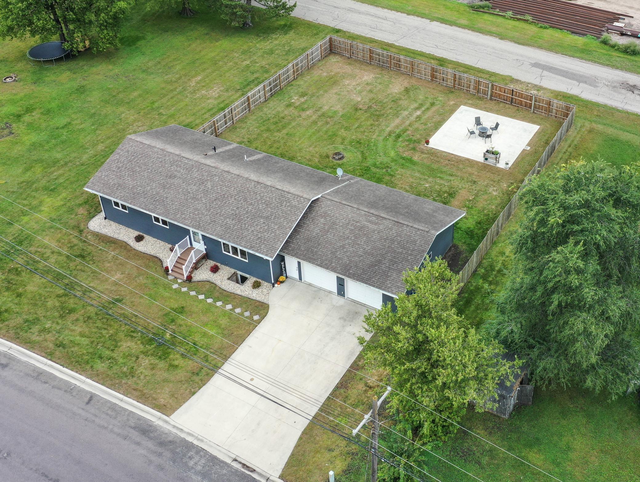 1806 Kansas Avenue Property Photo 2