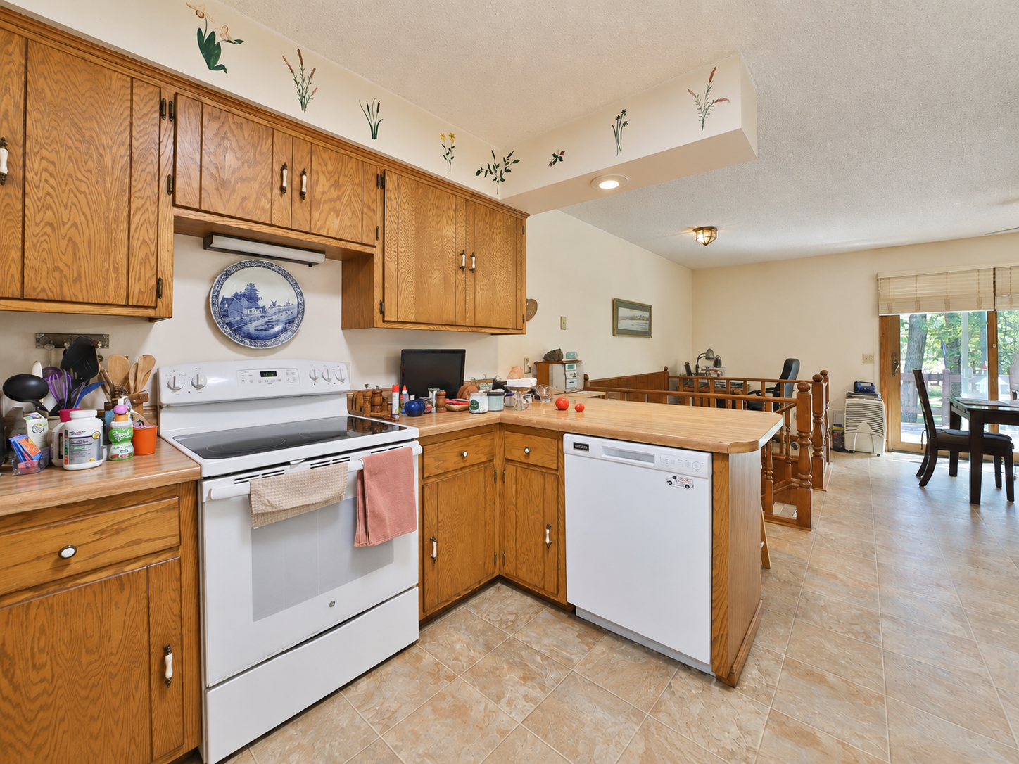 5583 Legend Lane Property Photo 5