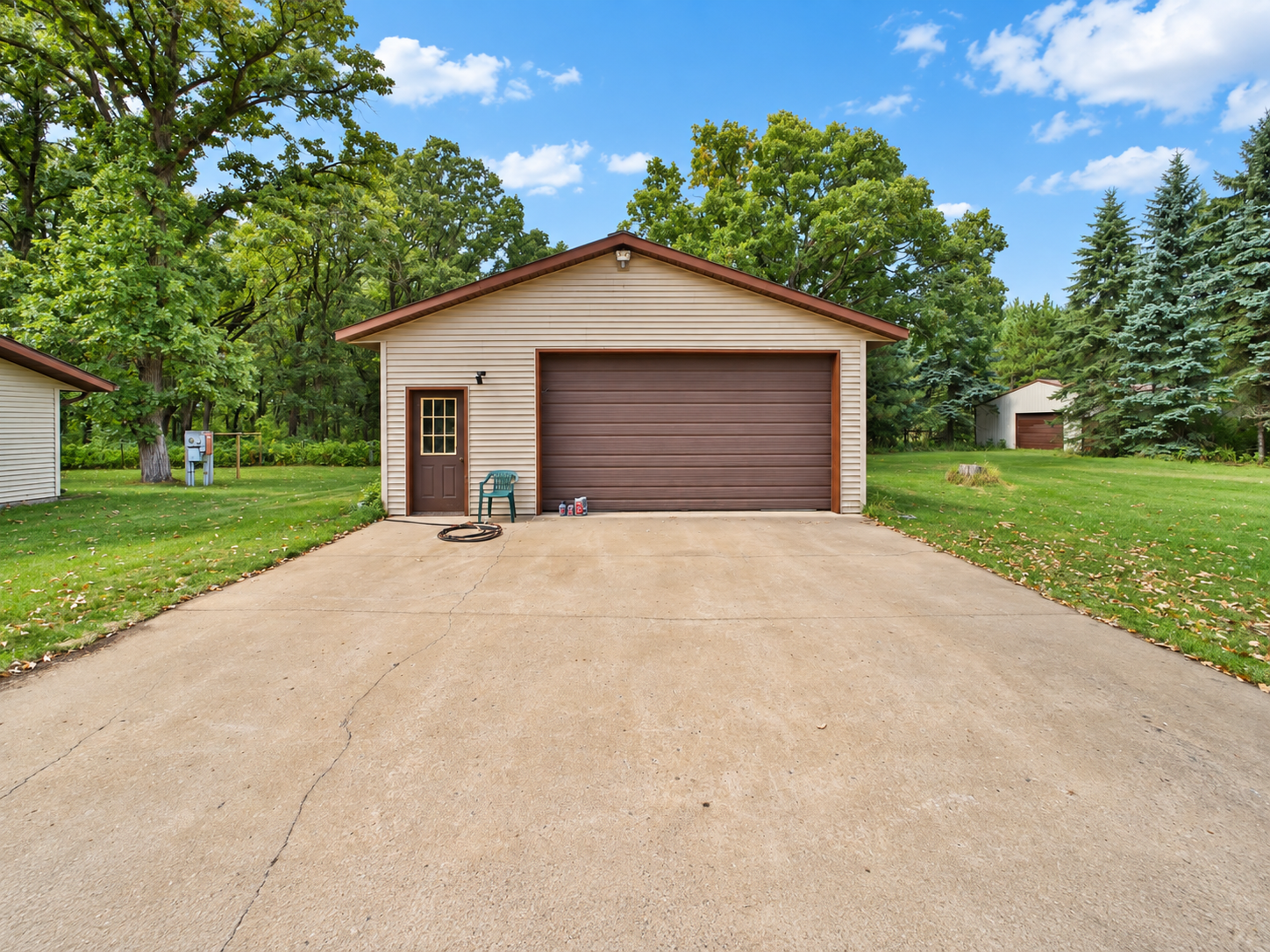 5583 Legend Lane Property Photo 32