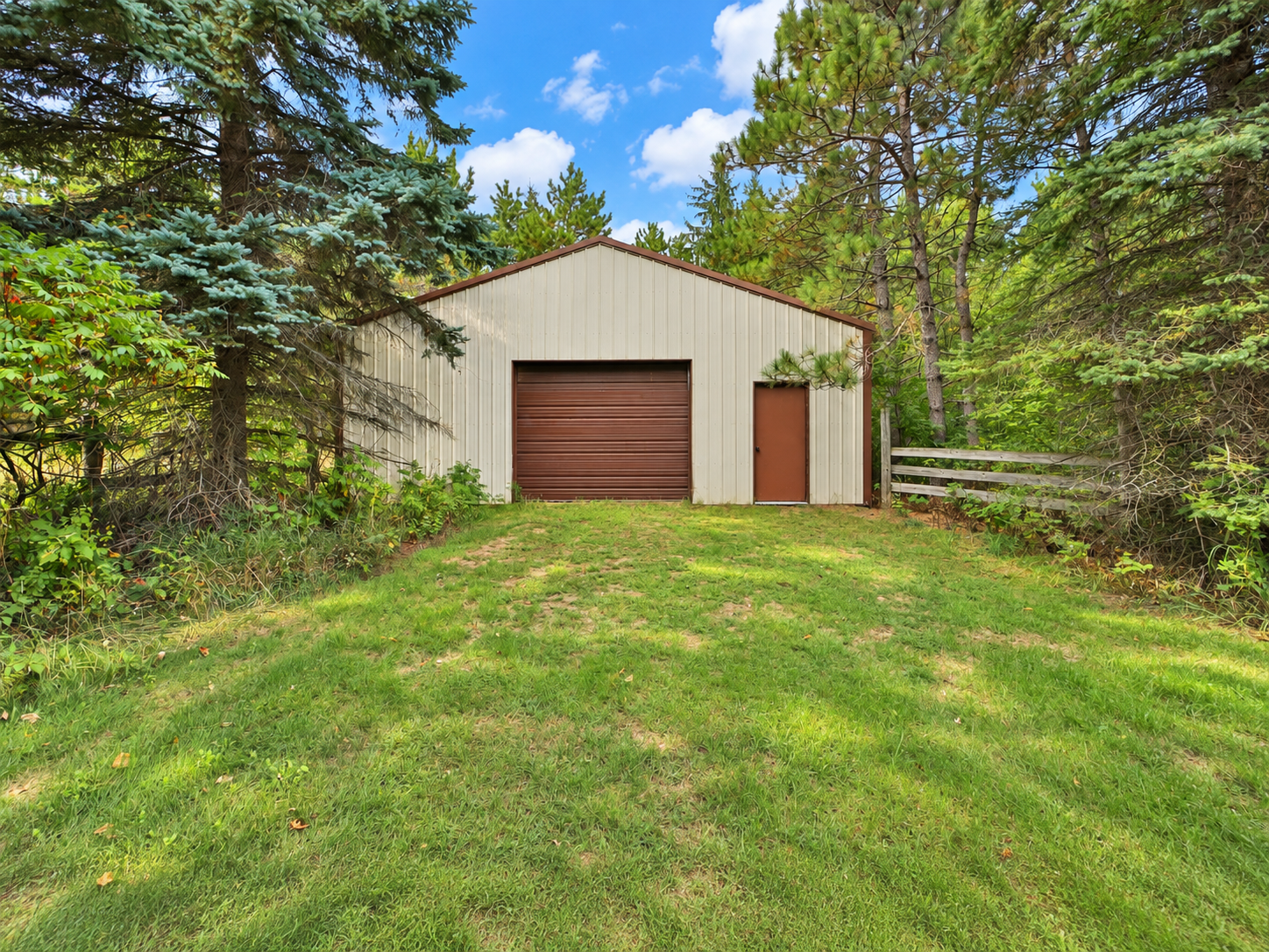 5583 Legend Lane Property Photo 35