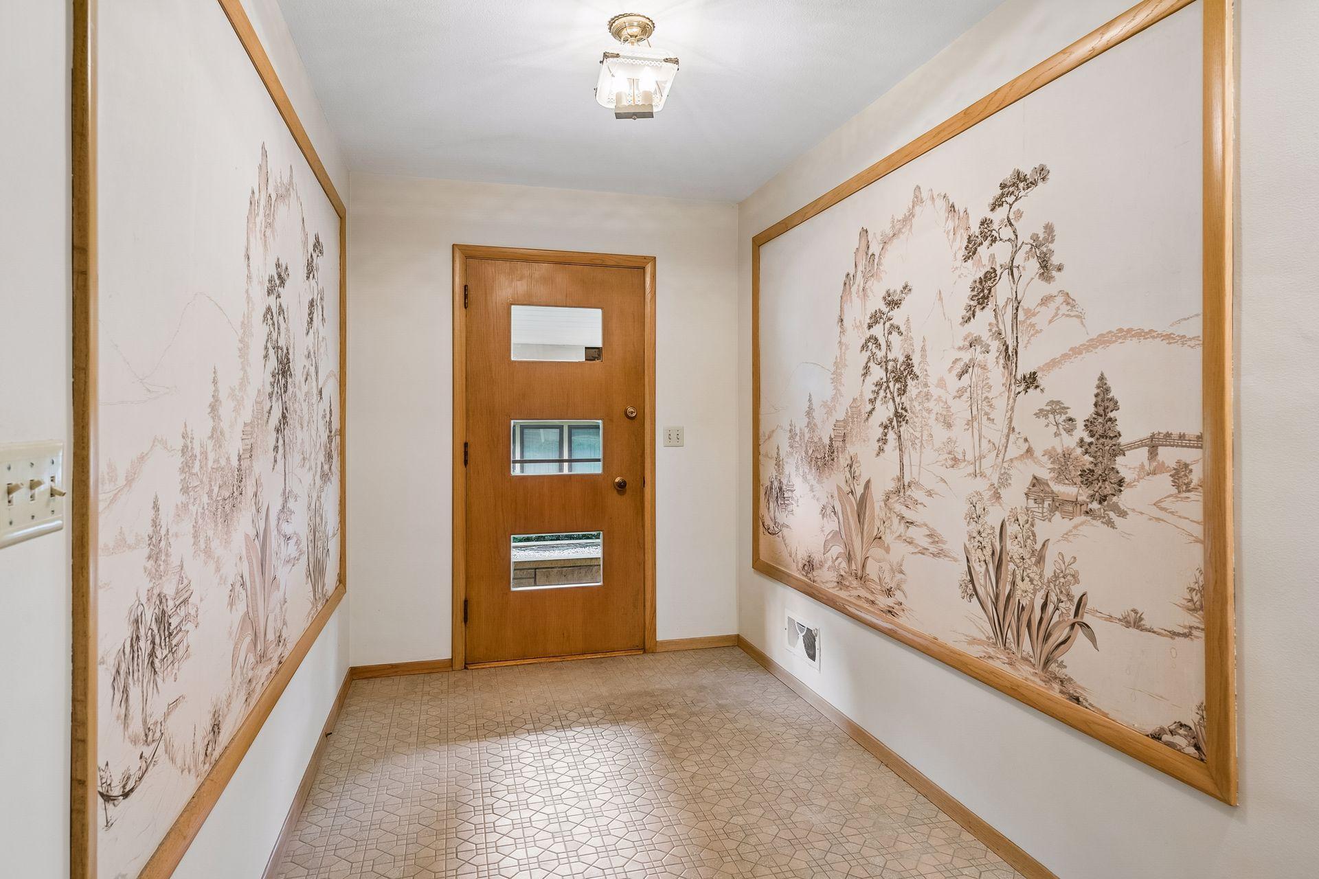 5018 Normandale Court Property Photo 10