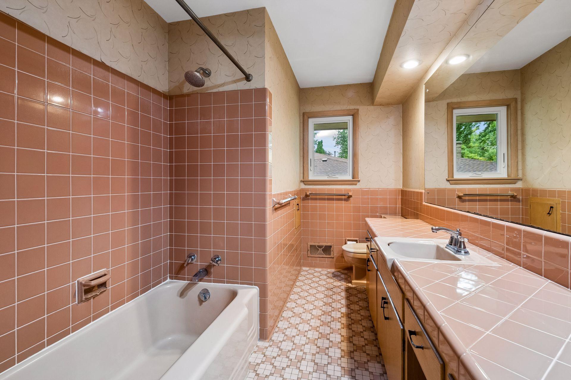 5018 Normandale Court Property Photo 31