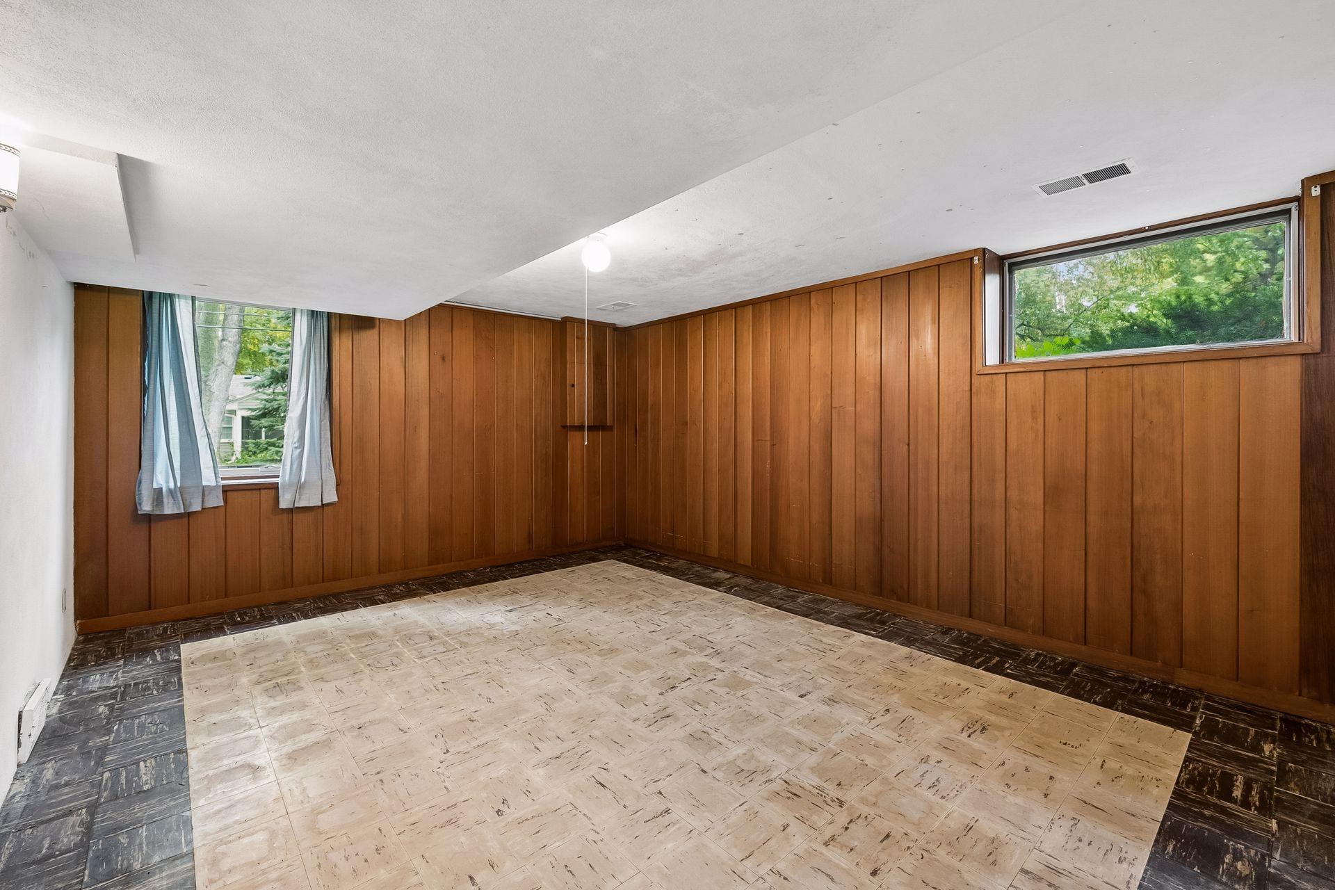 5018 Normandale Court Property Photo 34