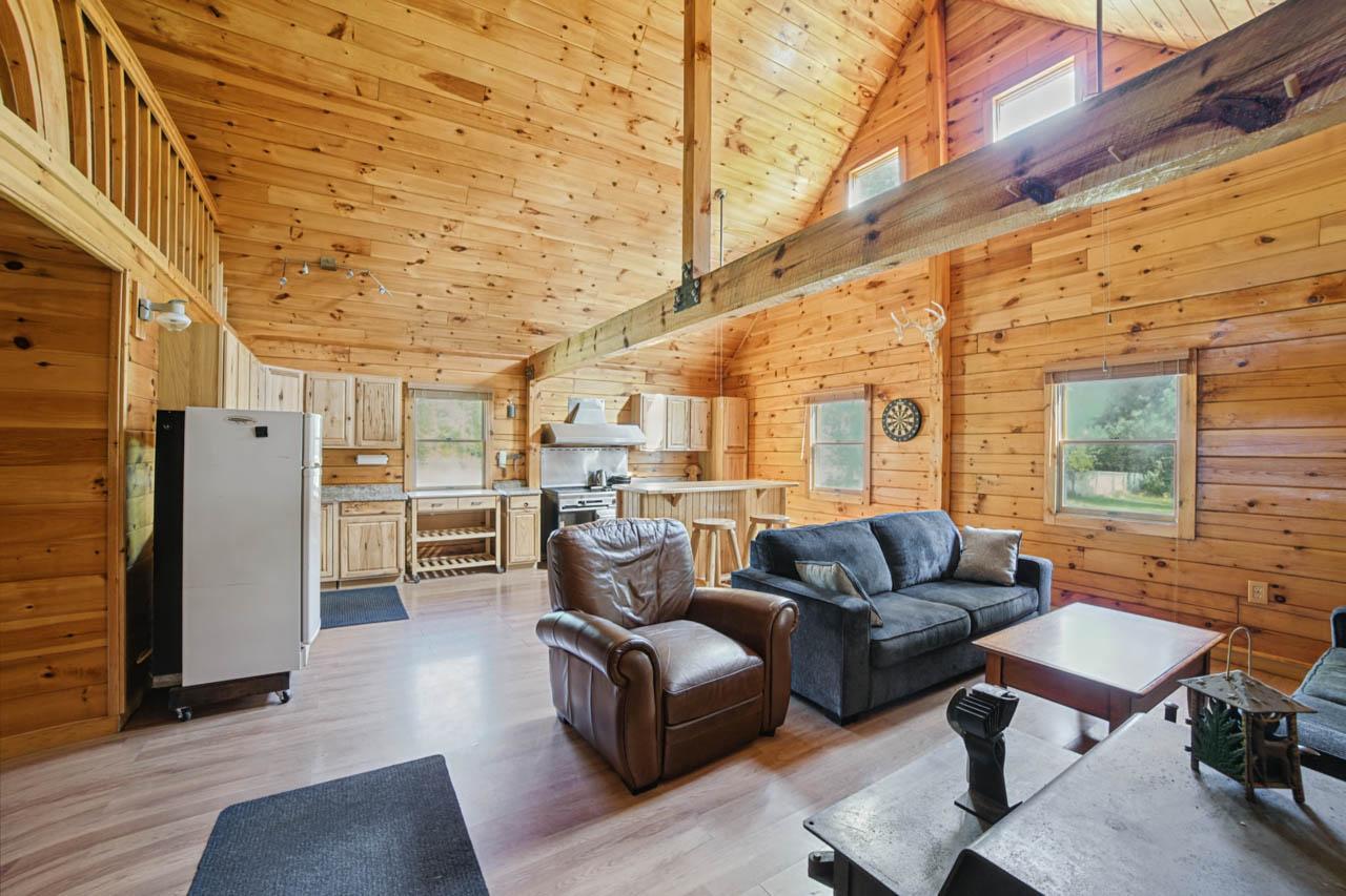 62242 Dahlberg Trail Property Photo 4