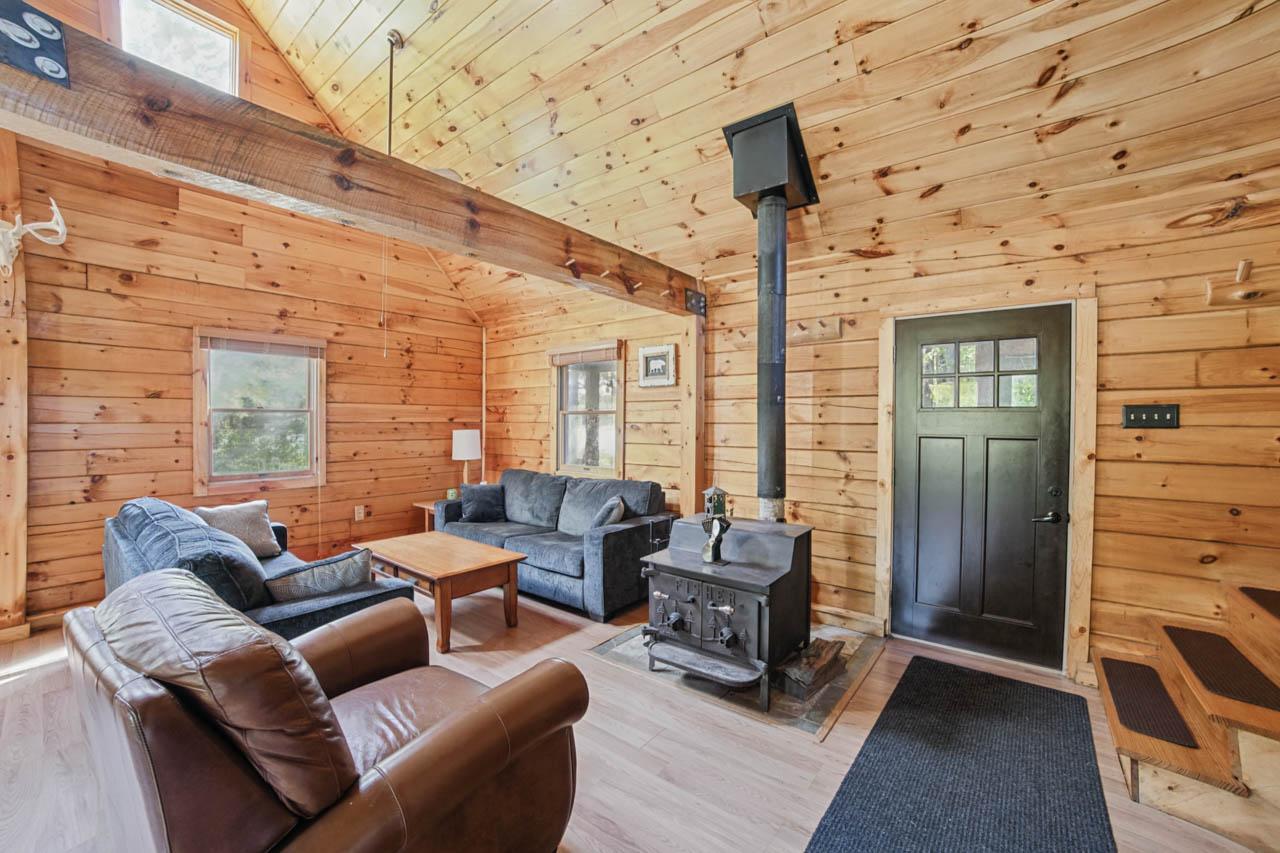 62242 Dahlberg Trail Property Photo 5
