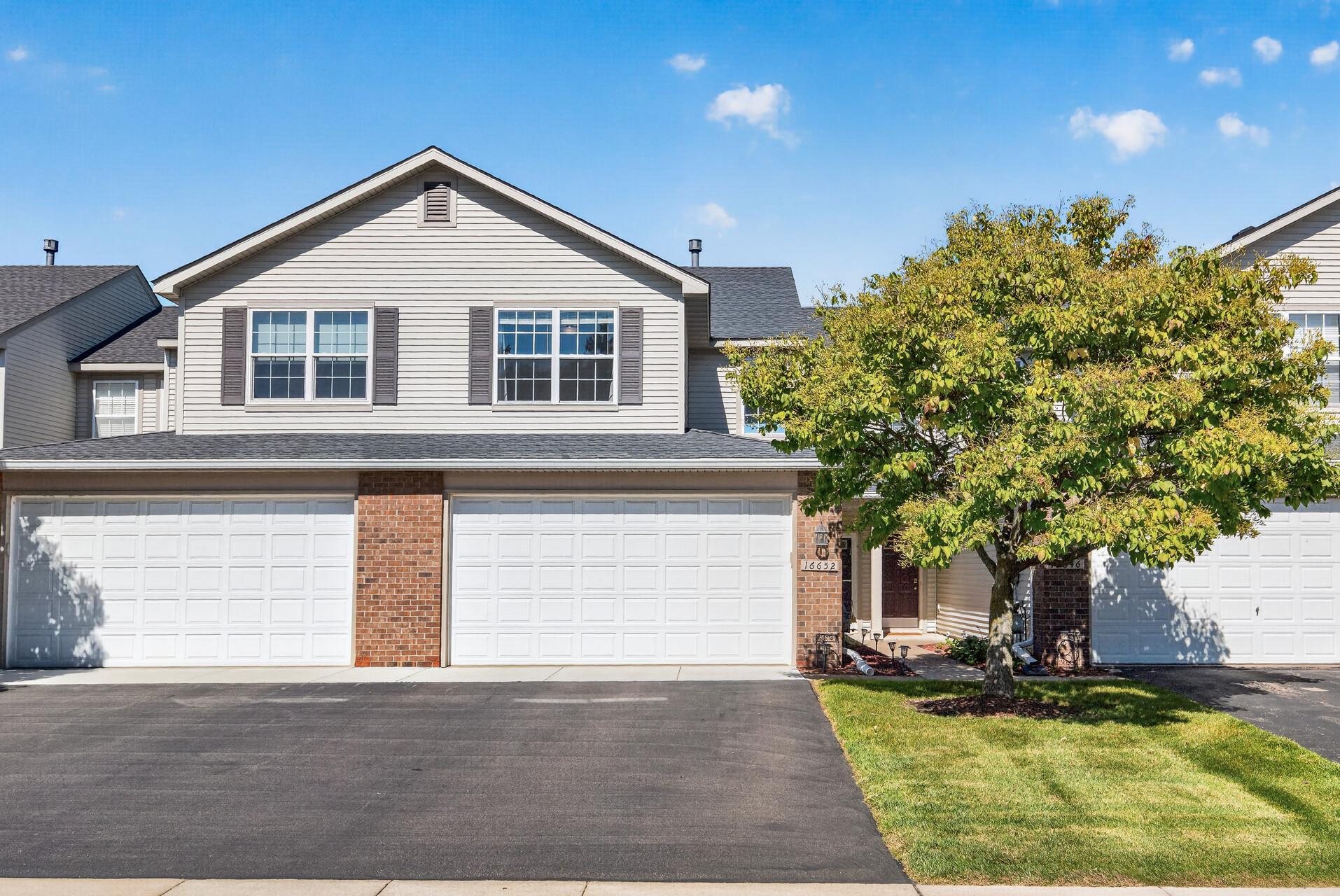16652 89th Place N Property Photo 3