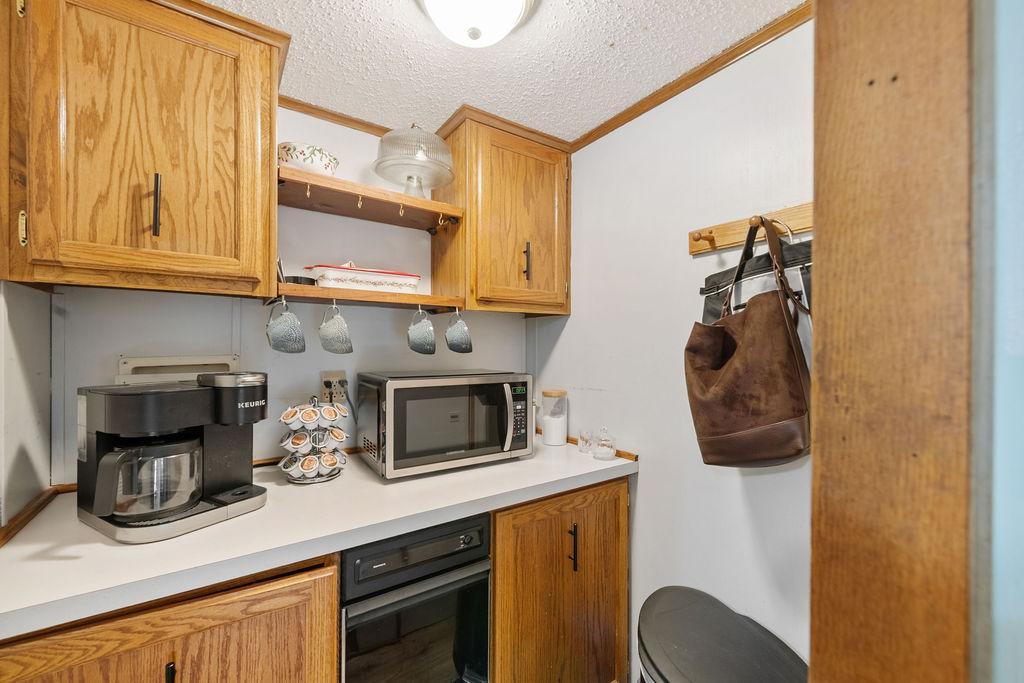 175 W Stark Road Property Photo 23
