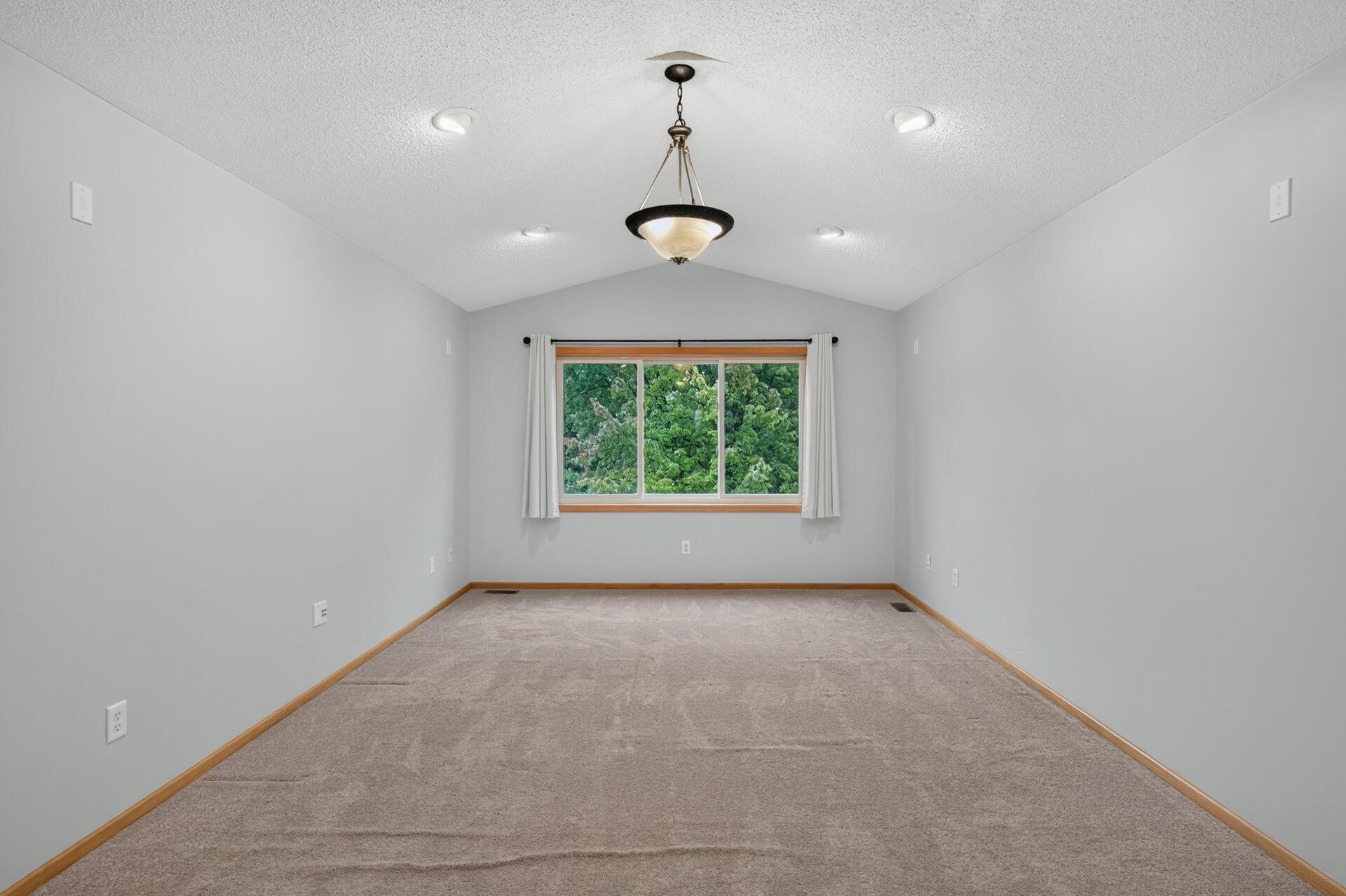19851 Executive Path Property Photo 18