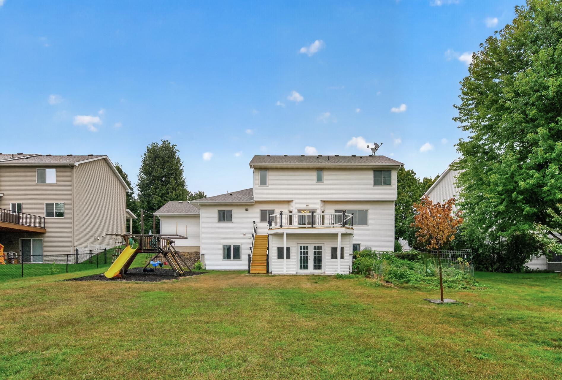 19851 Executive Path Property Photo 34