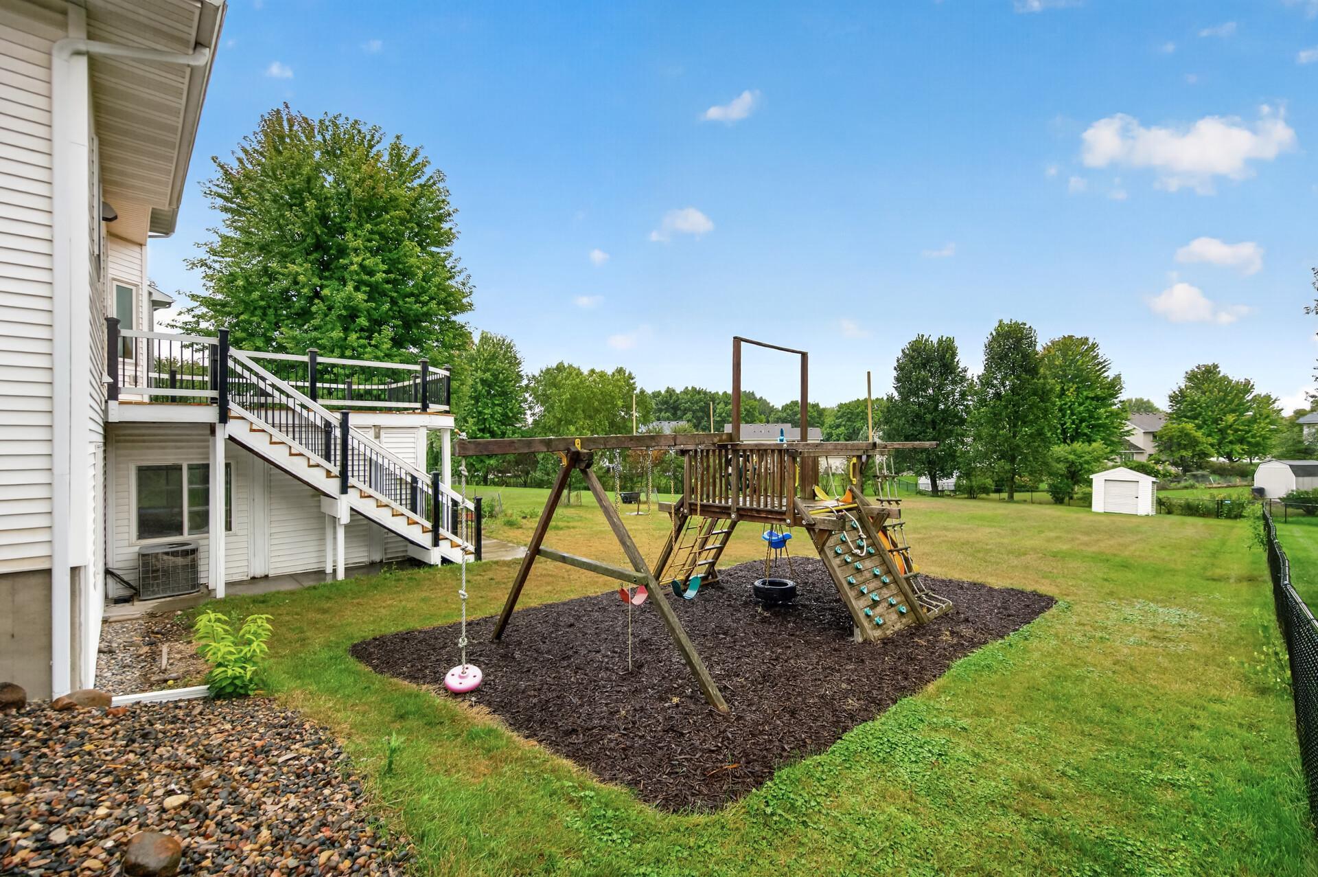 19851 Executive Path Property Photo 36