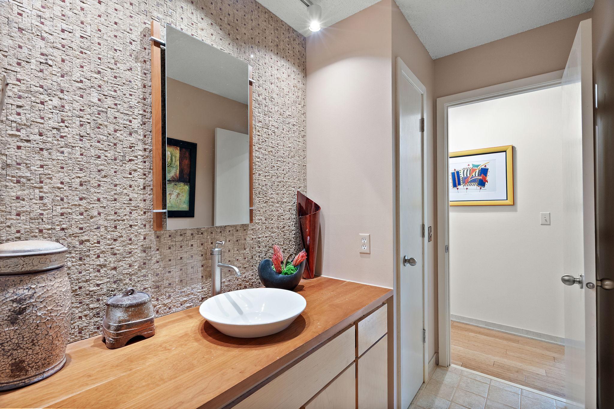 7303 Green Ridge Drive Property Photo 36