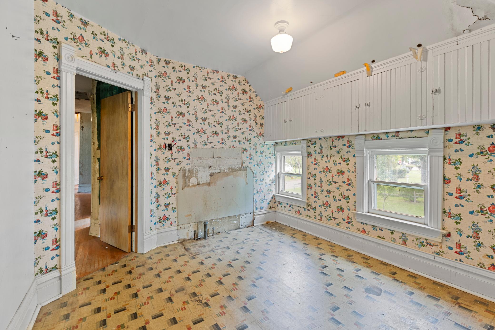 105 3rd Street Se Property Photo 19