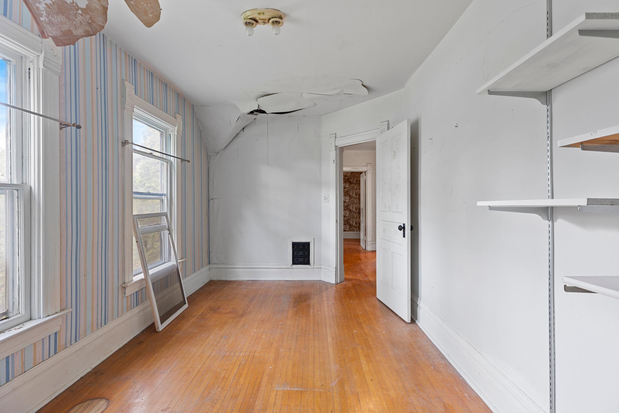 105 3rd Street Se Property Photo 30