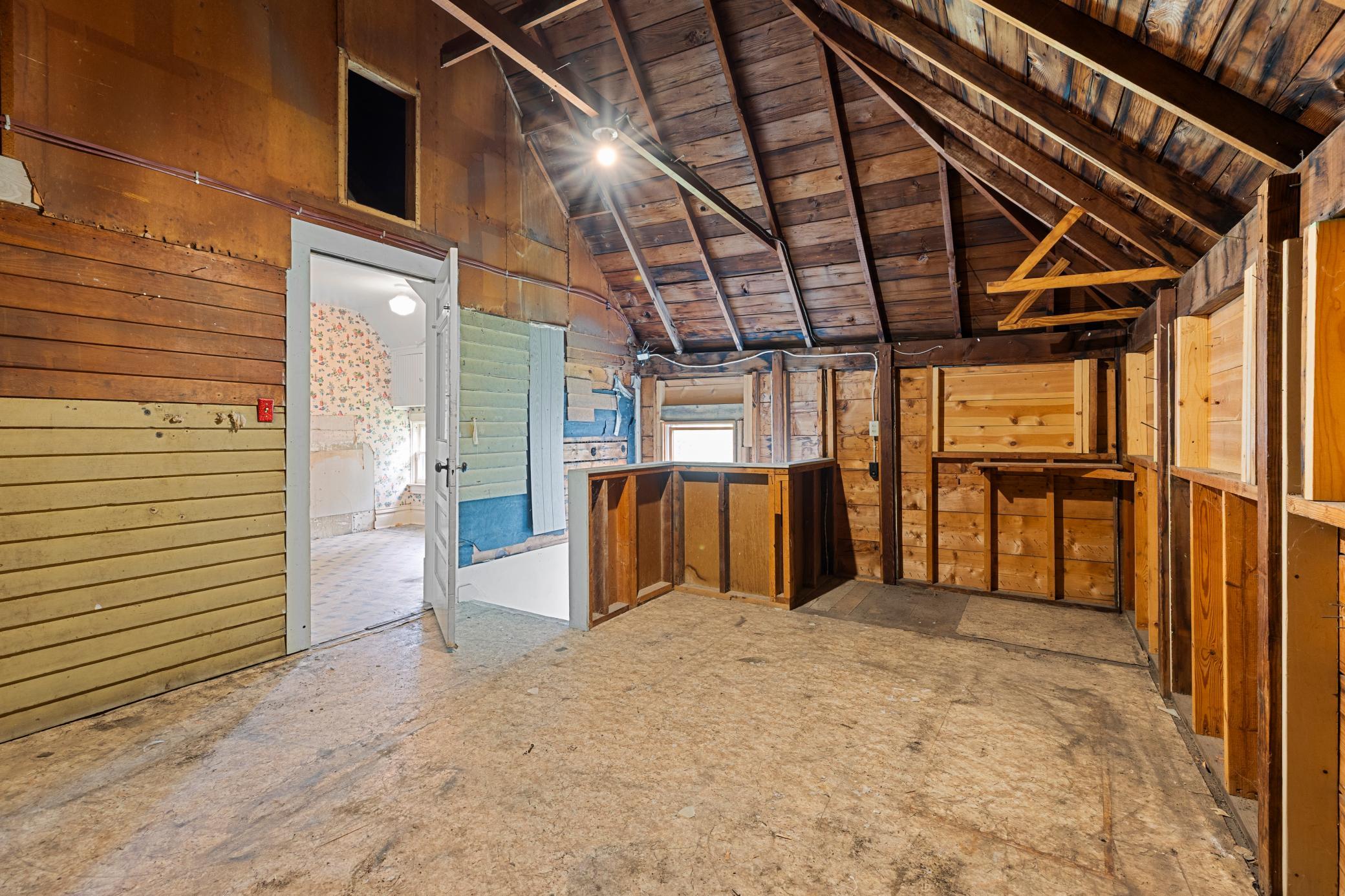 105 3rd Street Se Property Photo 35