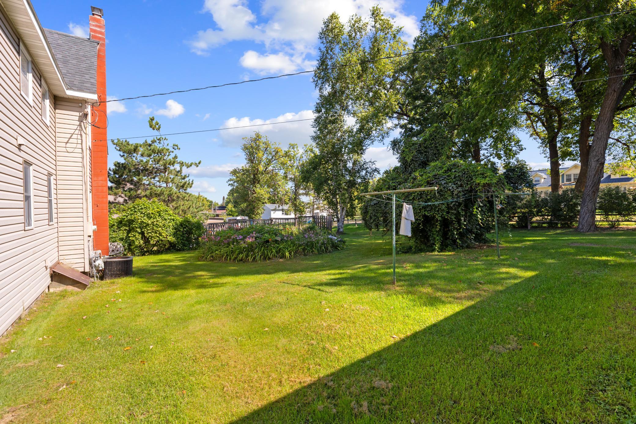 105 3rd Street Se Property Photo 41