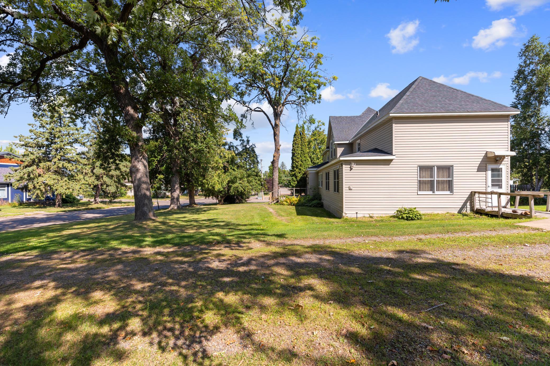 105 3rd Street Se Property Photo 43