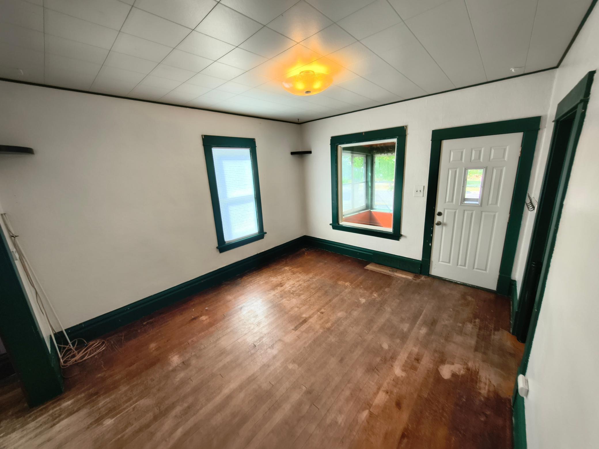 830 Mckinley Place S Property Photo 6