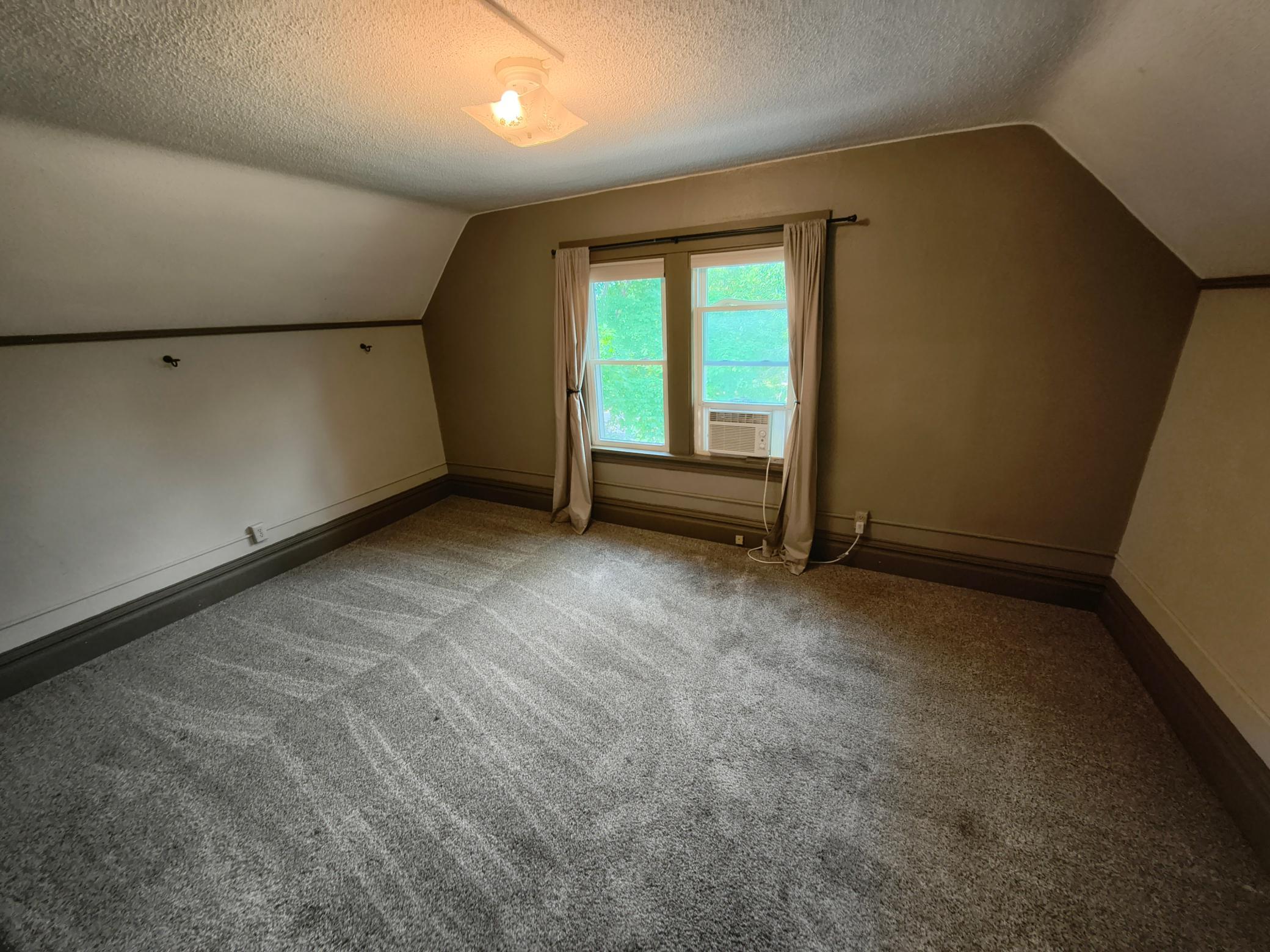830 Mckinley Place S Property Photo 17