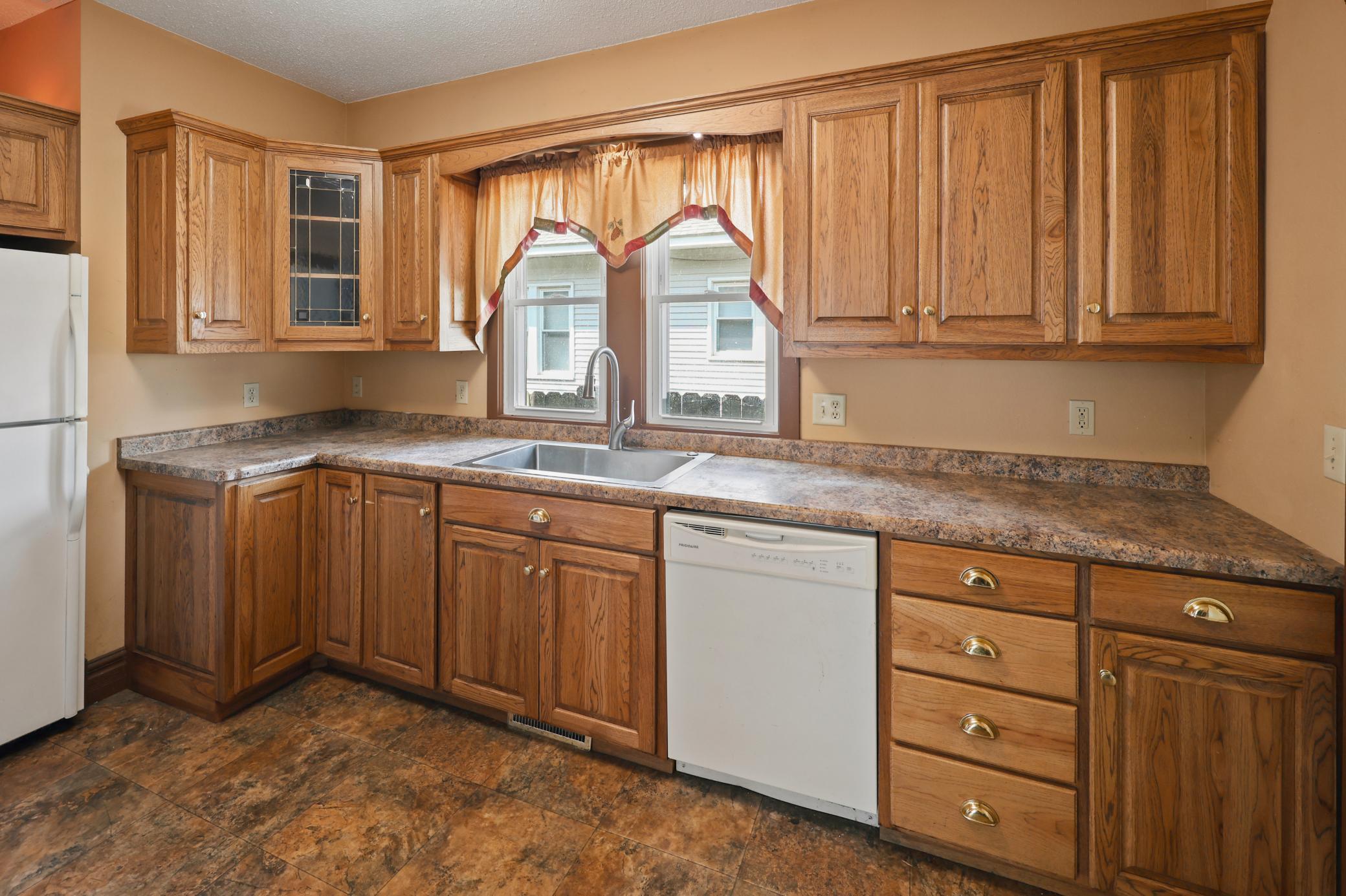 830 Mckinley Place S Property Photo 35