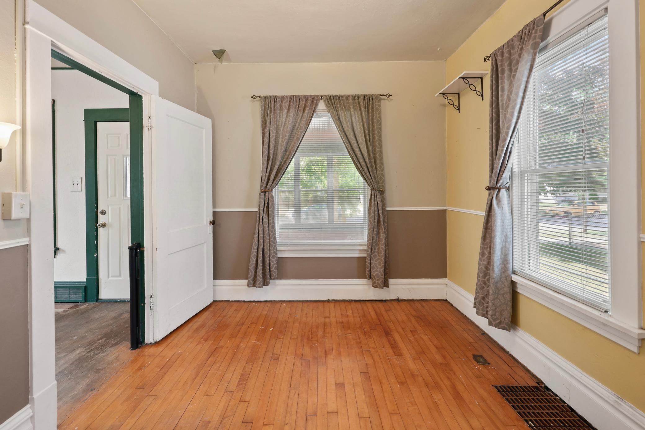830 Mckinley Place S Property Photo 41