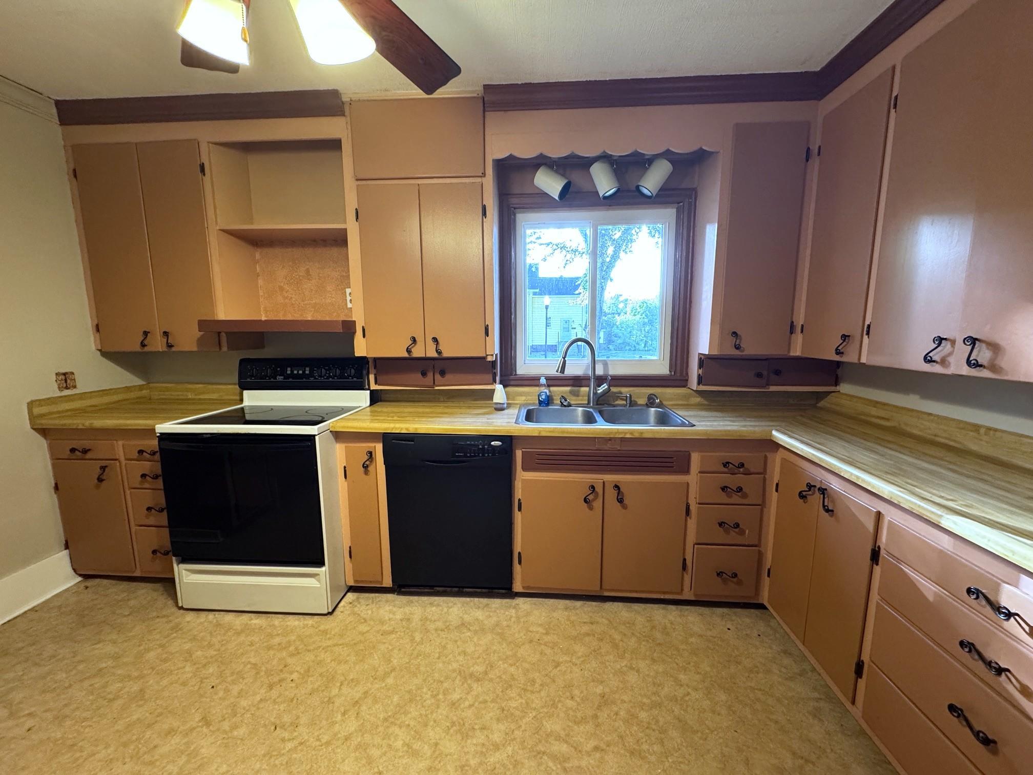 1021 4th Avenue S Property Photo 15
