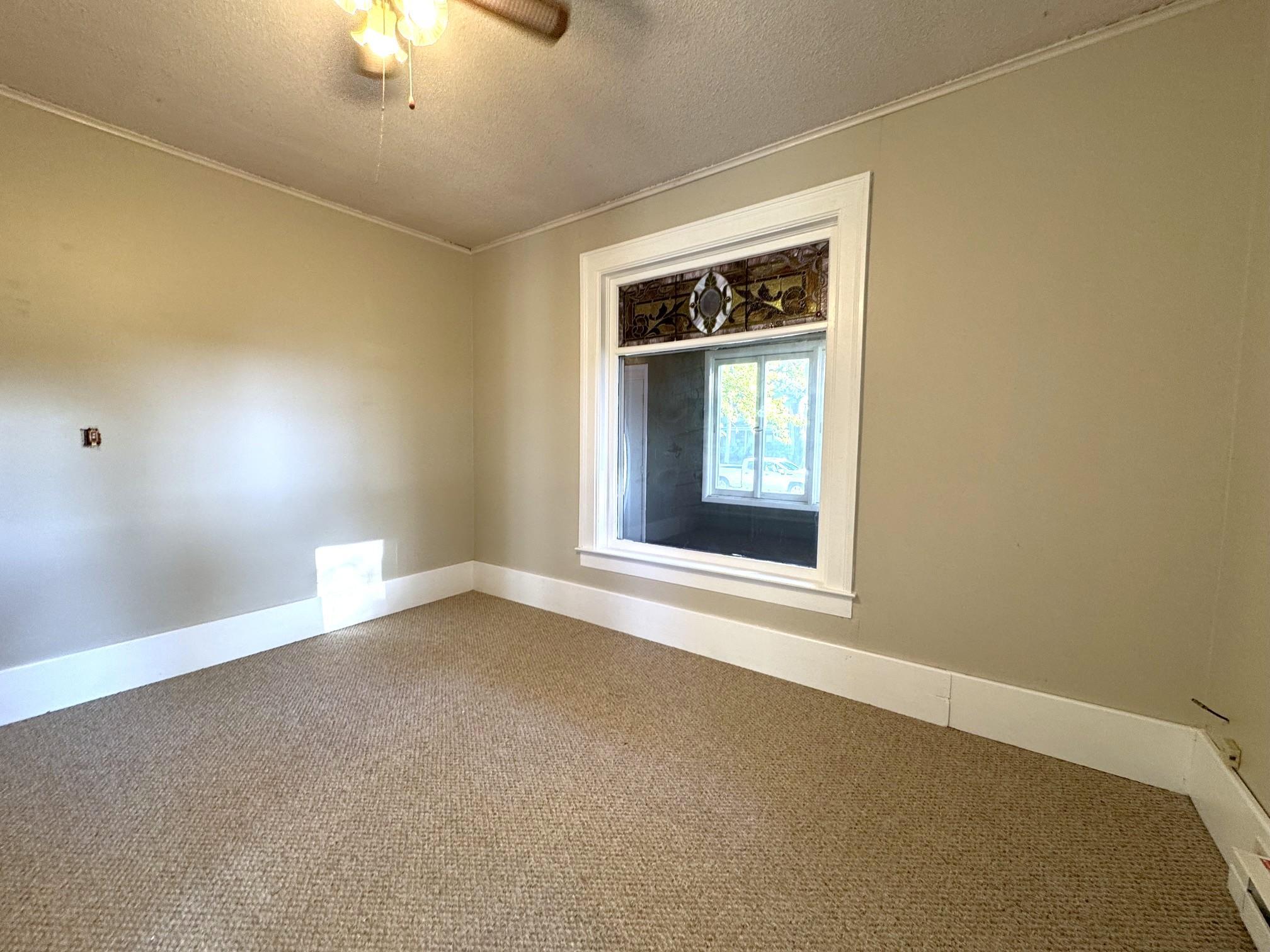 1021 4th Avenue S Property Photo 19