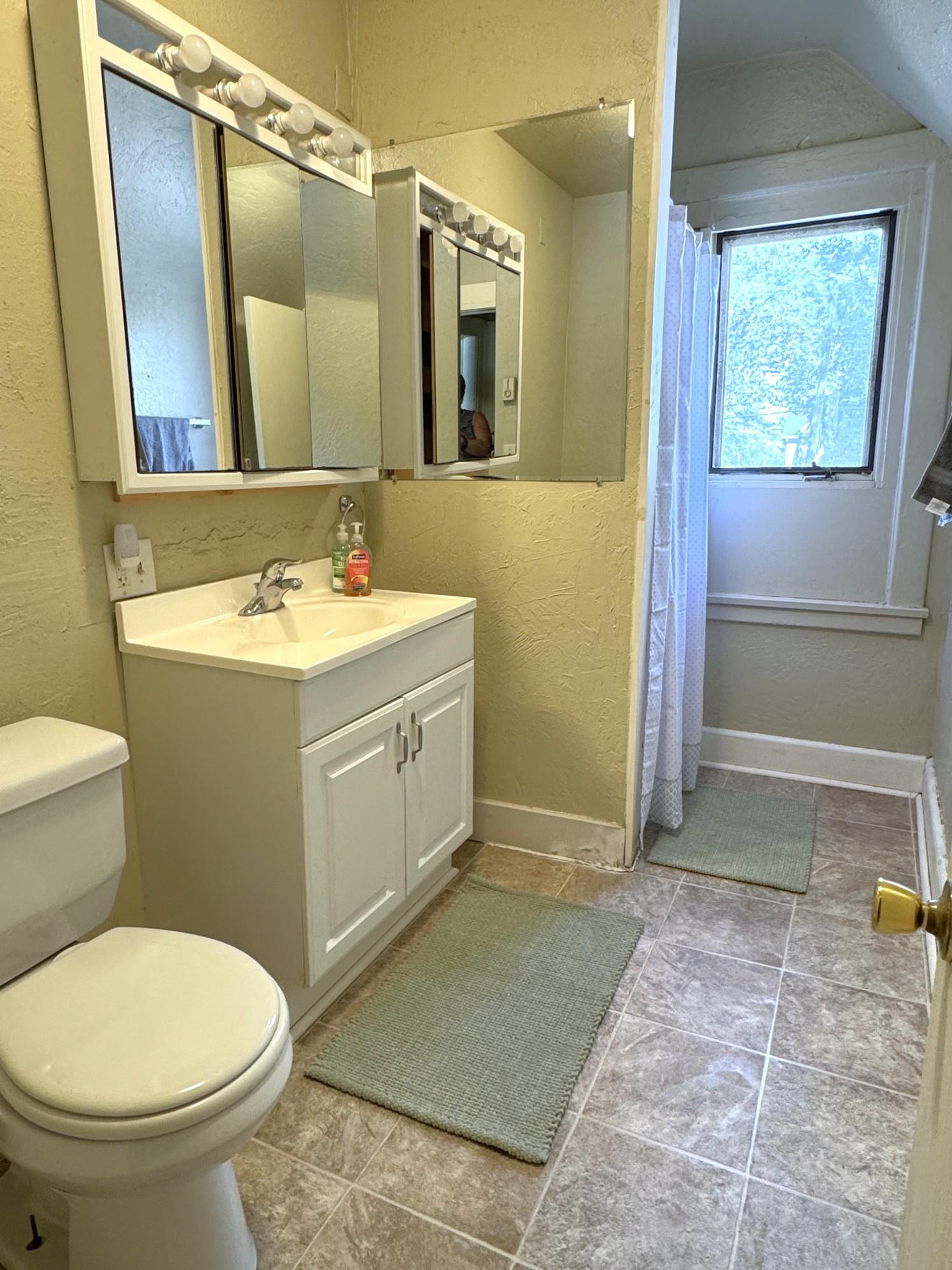1021 4th Avenue S Property Photo 38