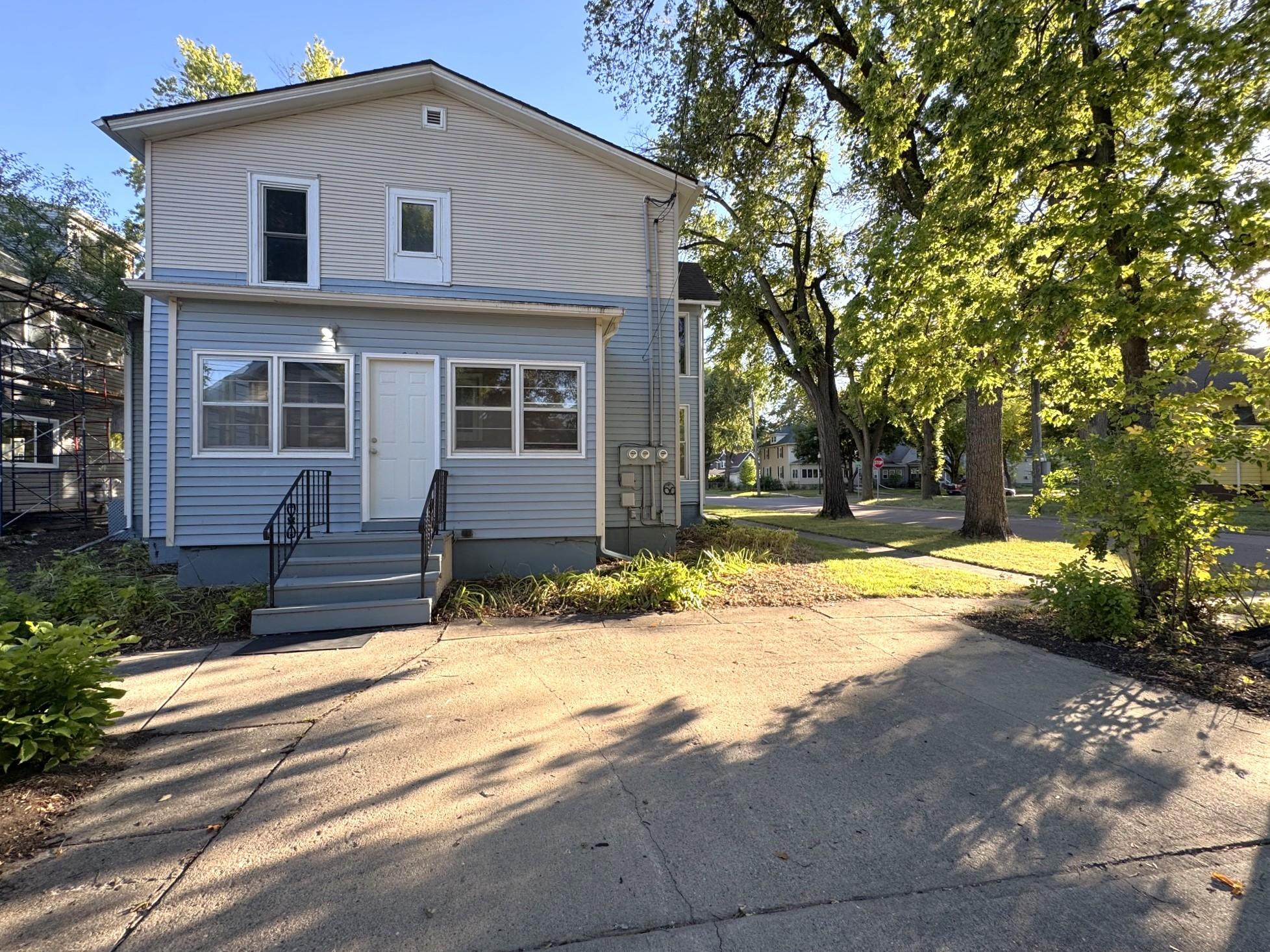 1021 4th Avenue S Property Photo 49
