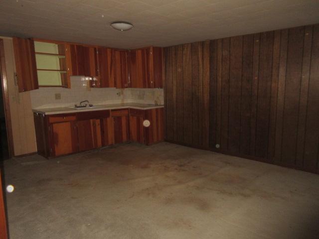 1029 Elm Avenue Property Photo 12