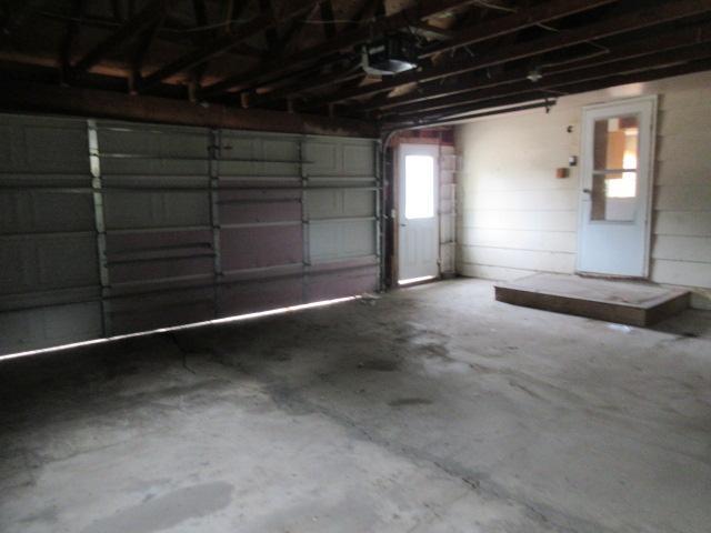 1029 Elm Avenue Property Photo 16