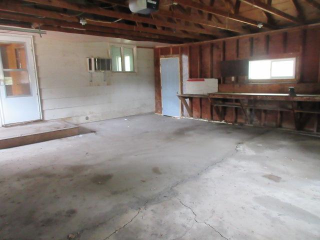 1029 Elm Avenue Property Photo 17