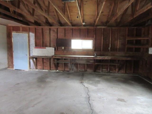 1029 Elm Avenue Property Photo 18