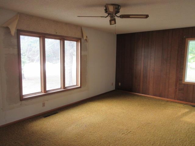1029 Elm Avenue Property Photo 29
