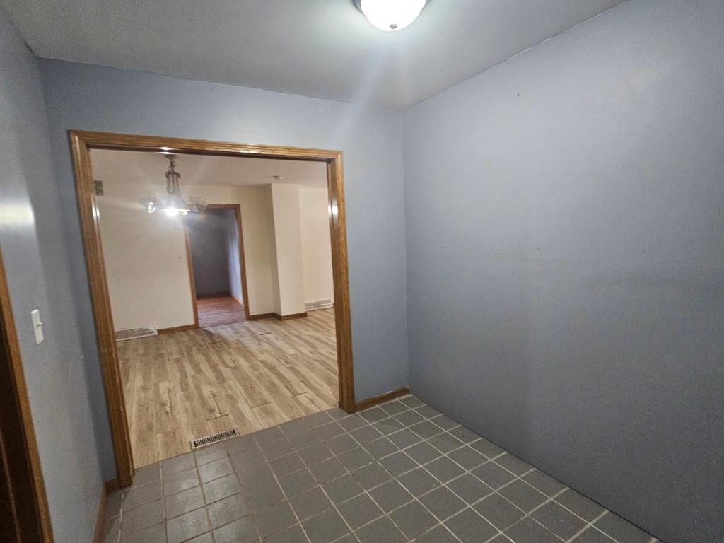 203 Euclid Avenue Property Photo 16