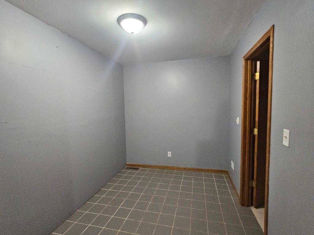 203 Euclid Avenue Property Photo 17