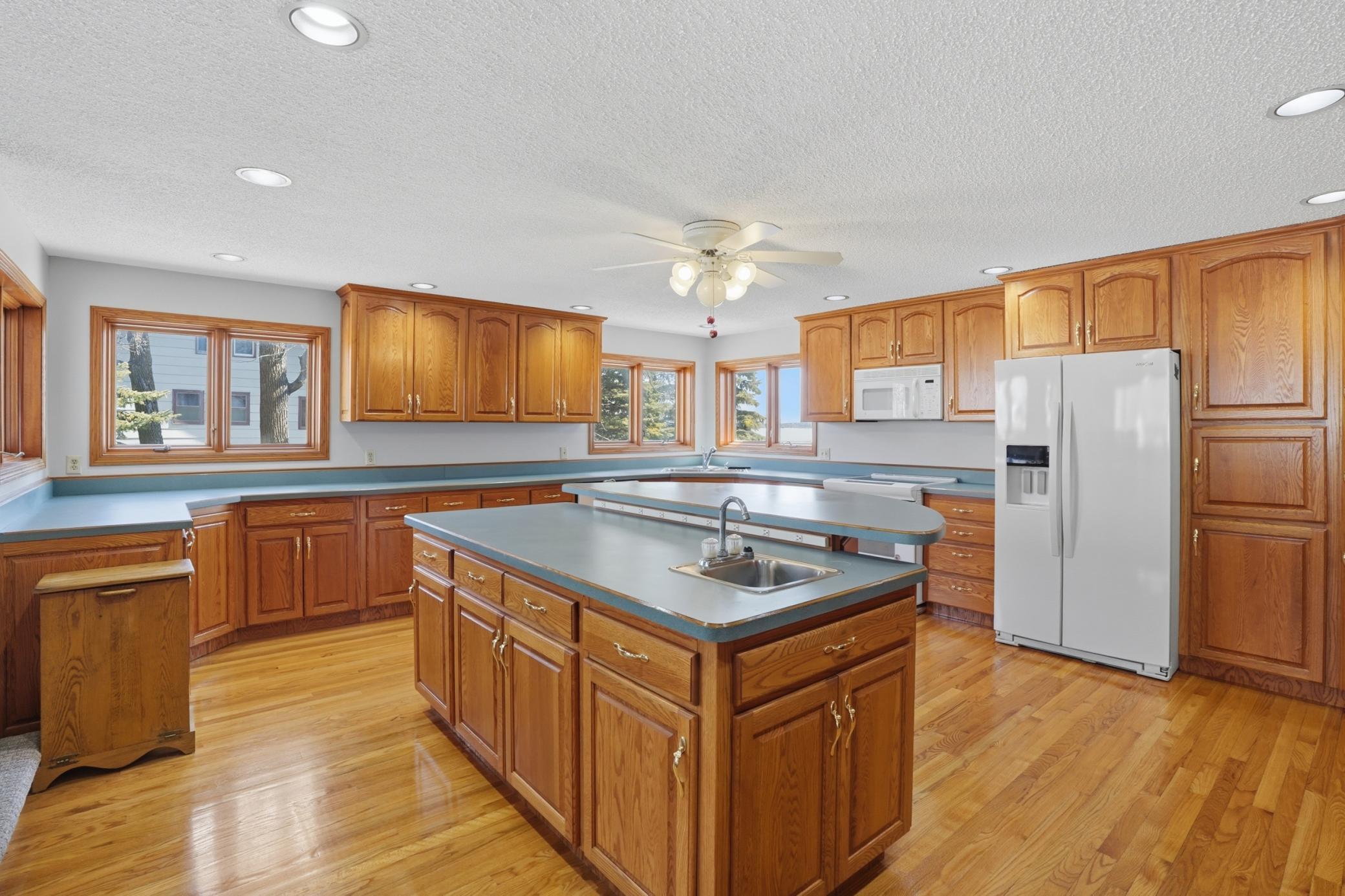15707 Sandy Beach Road Se Property Photo 9