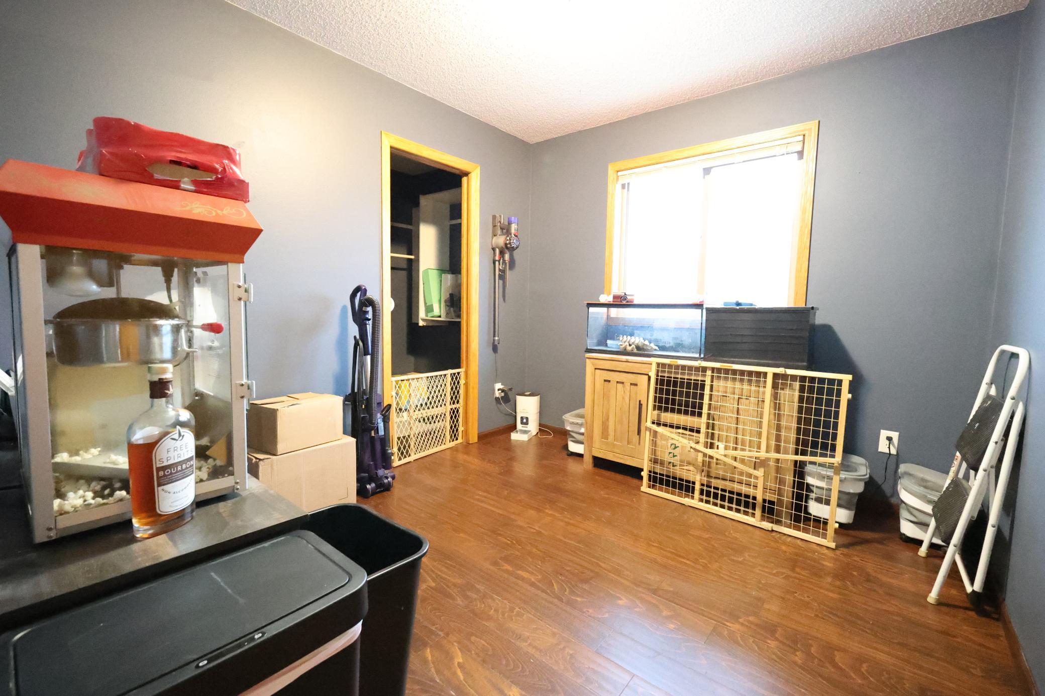1733 Maple Leaf Lane Property Photo 11